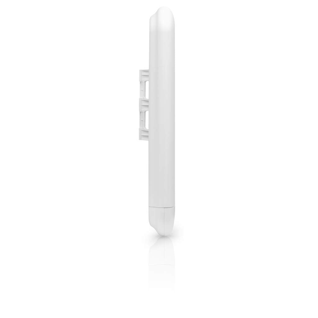 Ubiquiti NanoStation AC 5GHz airMAX ac CPE with Dedicated Wi-Fi Management (NS-5AC-US)