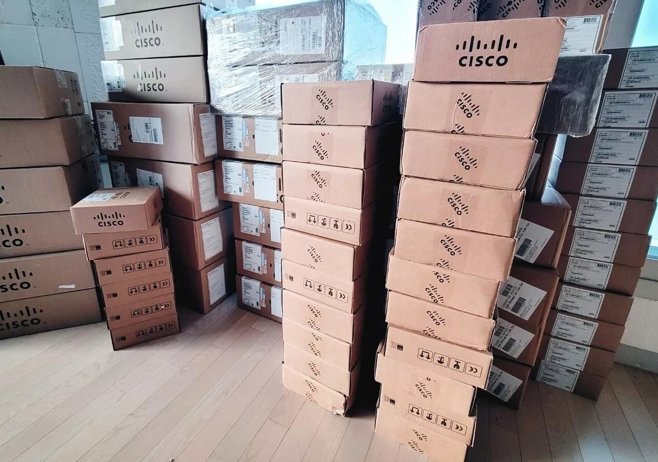 Cisco C9300X-48TX-E Catalyst 9300X 48-Port 10G/MGig Switch + Modular Uplinks Network Essentials
